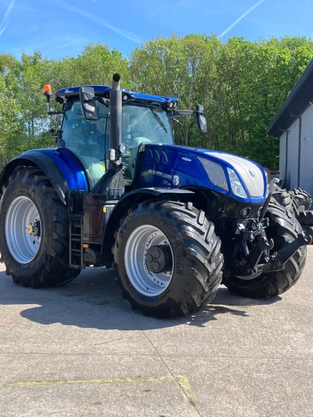 NEW HOLLAND T7.315 AUTO COMMAND