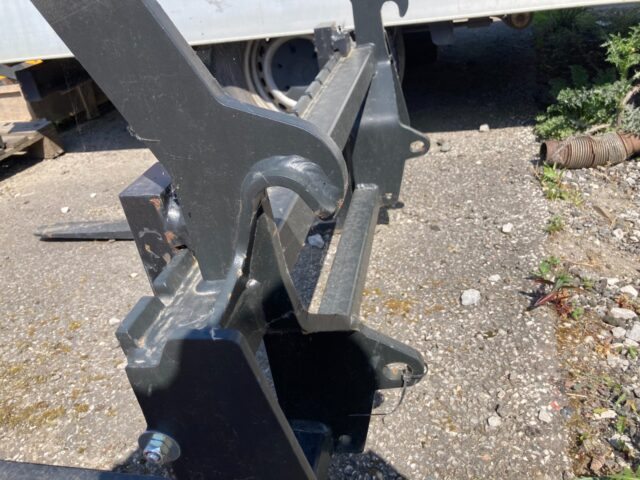 MX TR1650 PALLET TINES