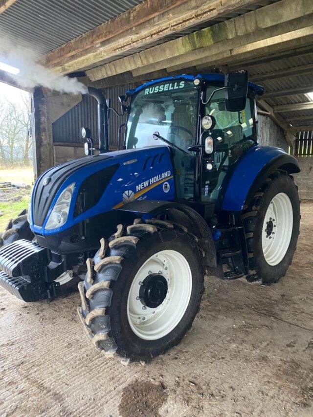 NEW HOLLAND T5.120 ELECTRO COMMAND