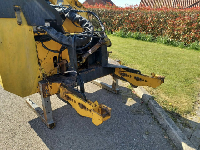USED McConnel PA6500T Hedgecutter for Sale