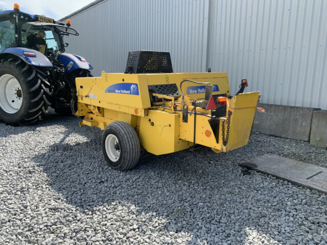USED New Holland BC5070 Conventional Baler For Sale
