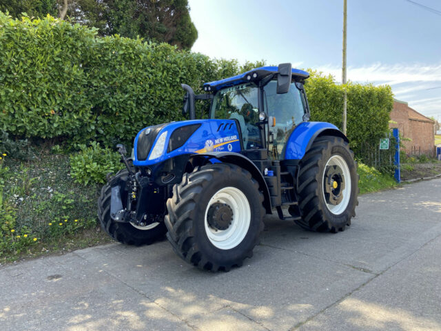 USED New Holland T7.260 Tractor For Sale
