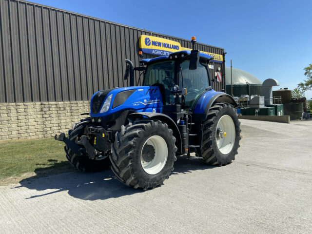 USED New Holland T7.245 PLMI Tractor For Sale