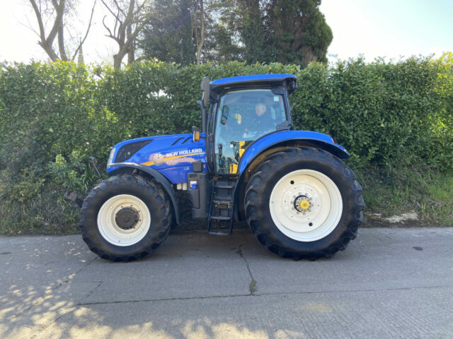 USED New Holland T7.260 Tractor For Sale