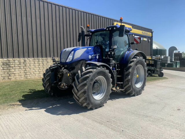 USED New Holland T7.300 HD Tractor For Sale