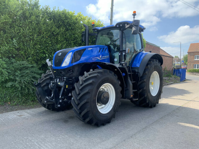 NEW New Holland T7.315 HD Tractor For Sale