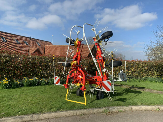 NEW Pottinger HIT 6.61 Tedder For Sale