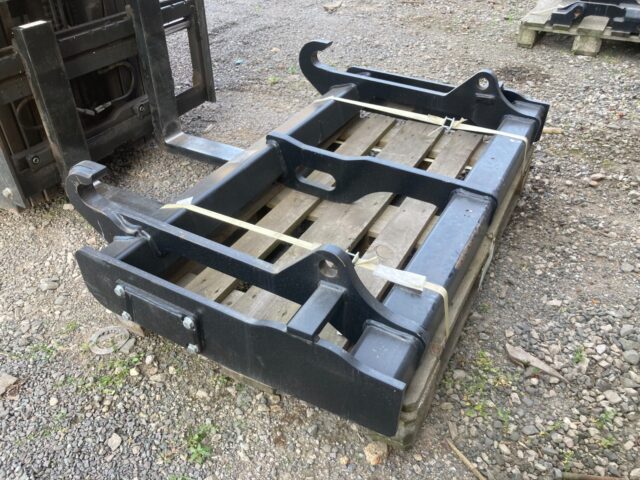 JCB Q-FIT FLOATING FORK FRAME