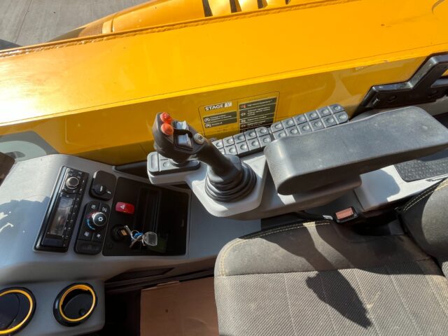 JCB 542-70