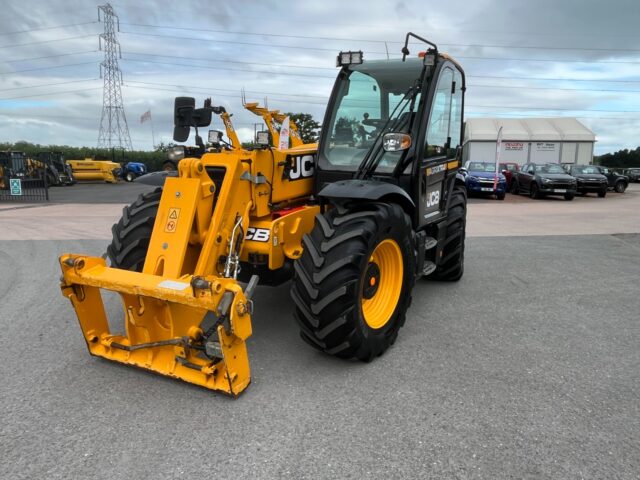 JCB 542-70