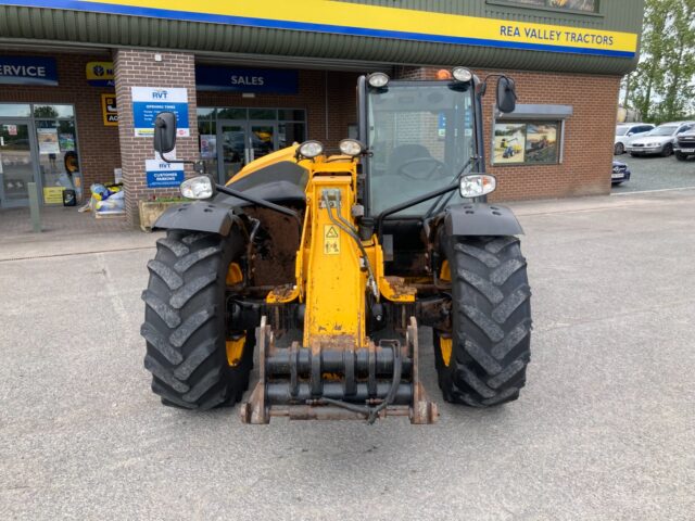JCB 527-58
