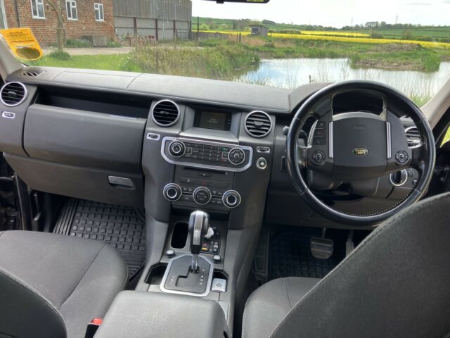 Land Rover Discovery 4