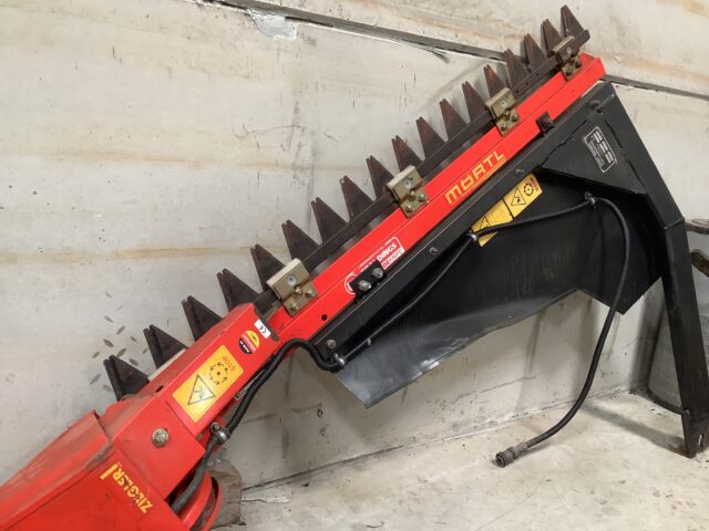 Mortal side knife