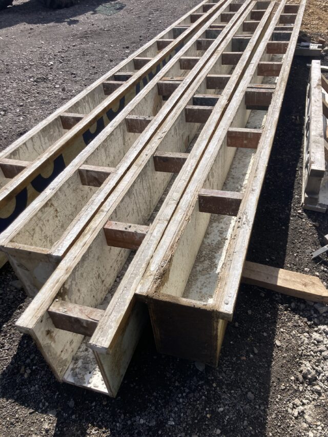Concrete drying floor shuttering