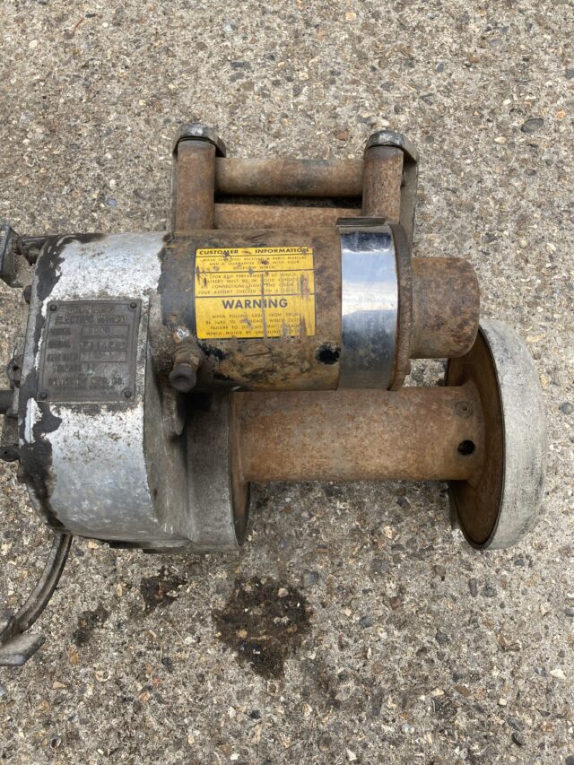 Belleview Electric Winch Model 600