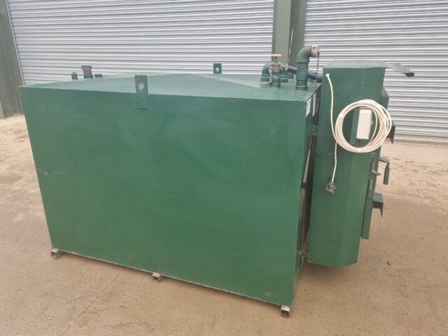 2300 Litre Steel Bunded Fuel Station