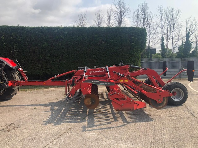 CM000115 2022 Kverneland Qualidisc Trailed Disc Harrow