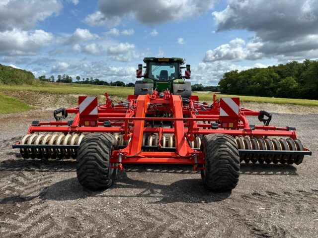 One- 2018  Kuhn Cultimer L6000 6m