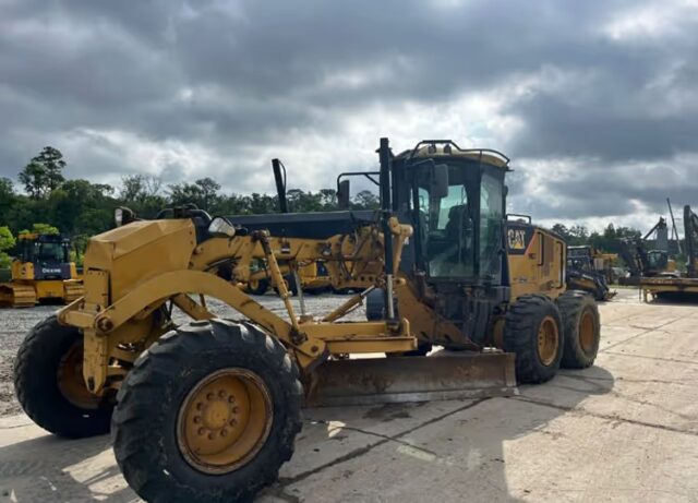 2010 Caterpillar 140M