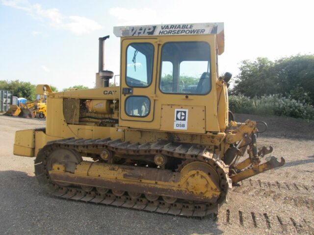 Caterpillar D5B VHP Agricultural Crawler