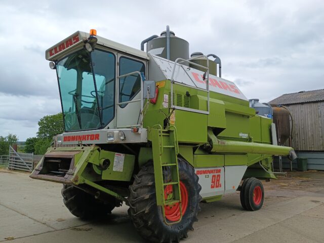 Claas Dominator 98S