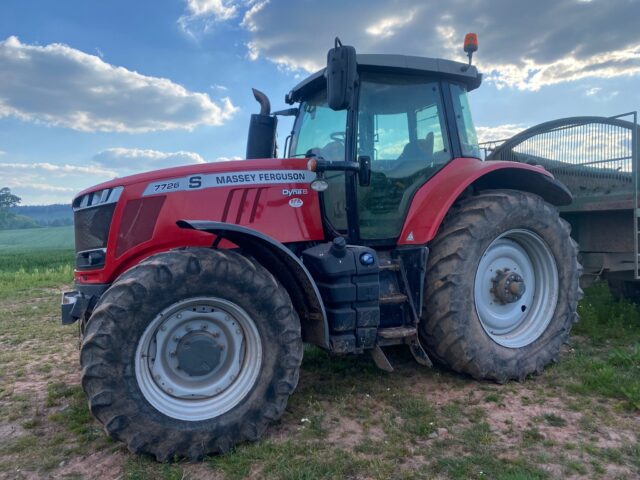 TG002677 2019 MF7726 EFD6 4WD TRACTOR