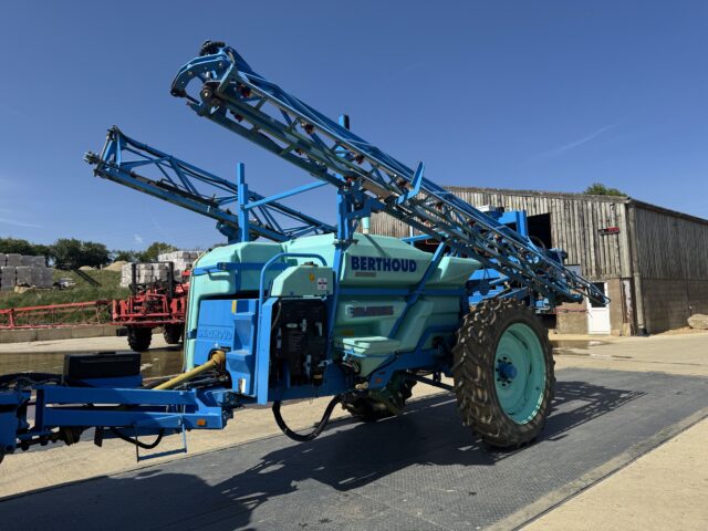 Berthoud Racer 25