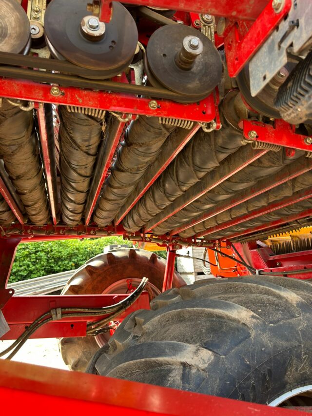 Grimme GT170M Harvester