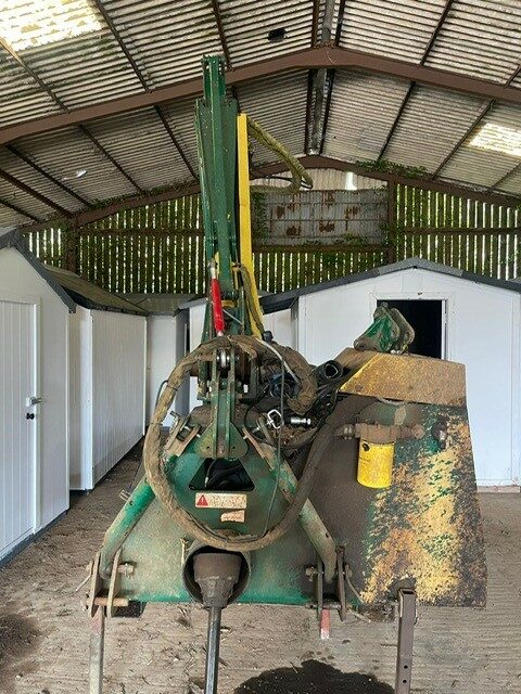 TE002176 SPEARHEAD EXCEL 686 HEDGECUTTER