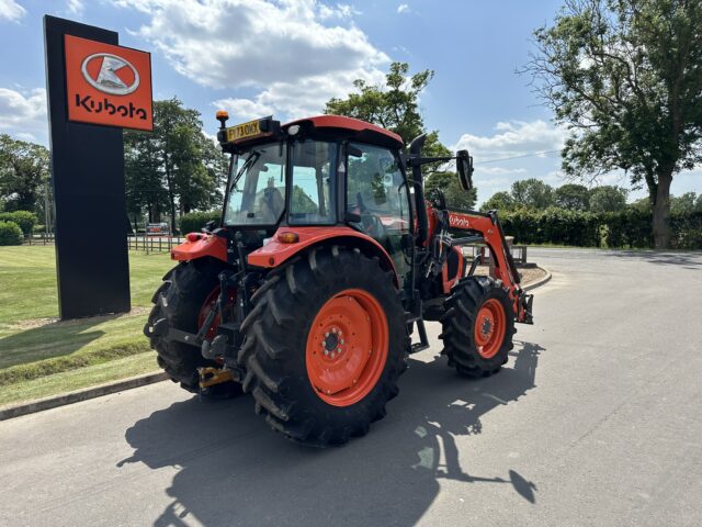 Kubota M5-112 Tractor & Loader