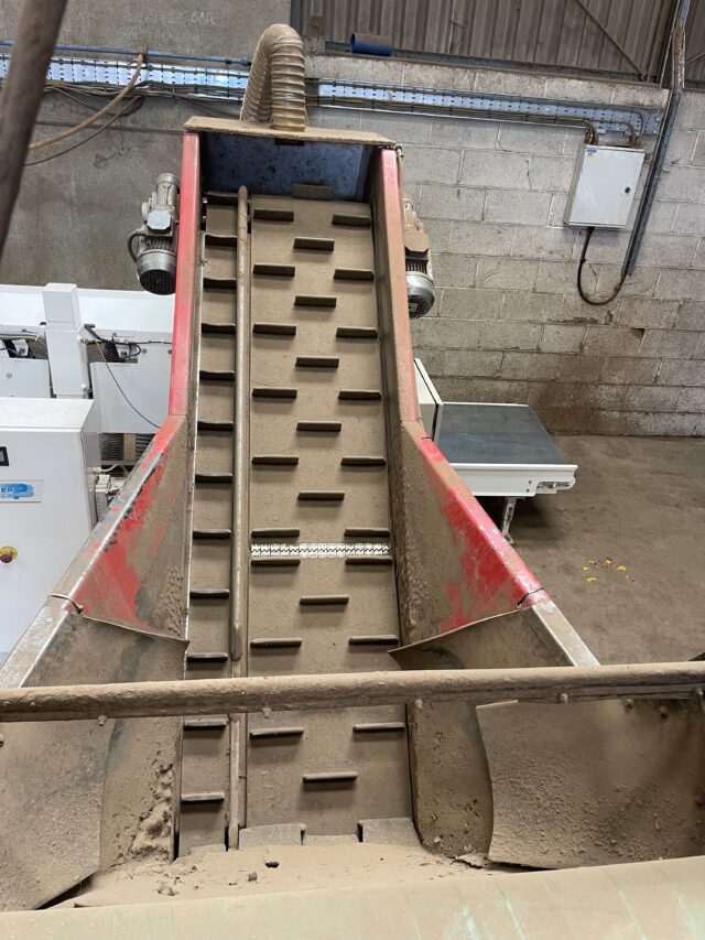 Tong 1025 Weigher
