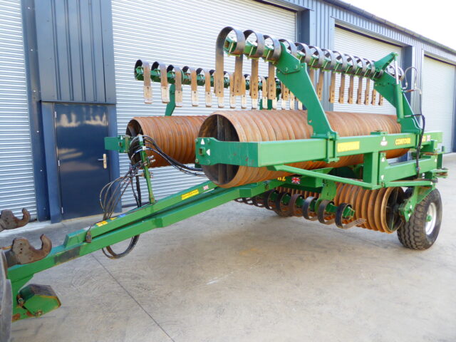 COUSINS 8.3m Contour HZ Rolls