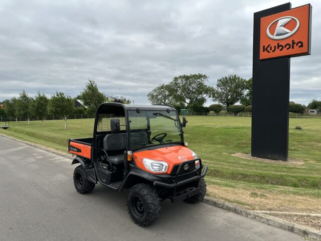 KUBOTA RTV-X1110 HALF CAB