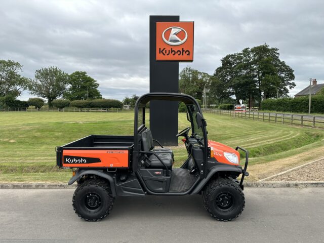 KUBOTA RTV-X1110 HALF CAB
