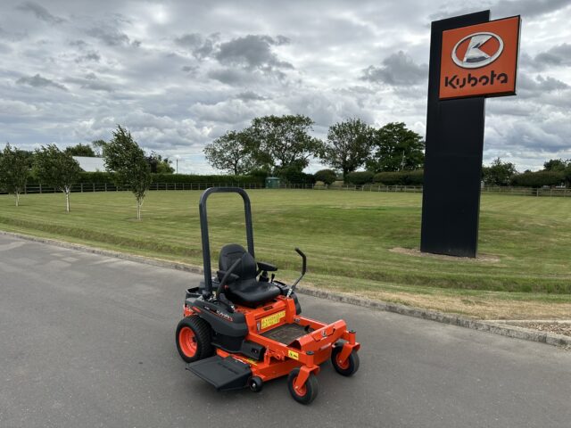 KUBOTA Z1-421 ZERO TURN RIDE ON MOWER