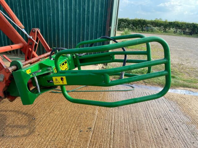 McHale Bale Nipper