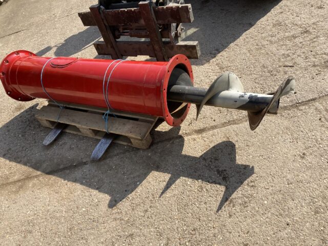 CNH unloading auger extension