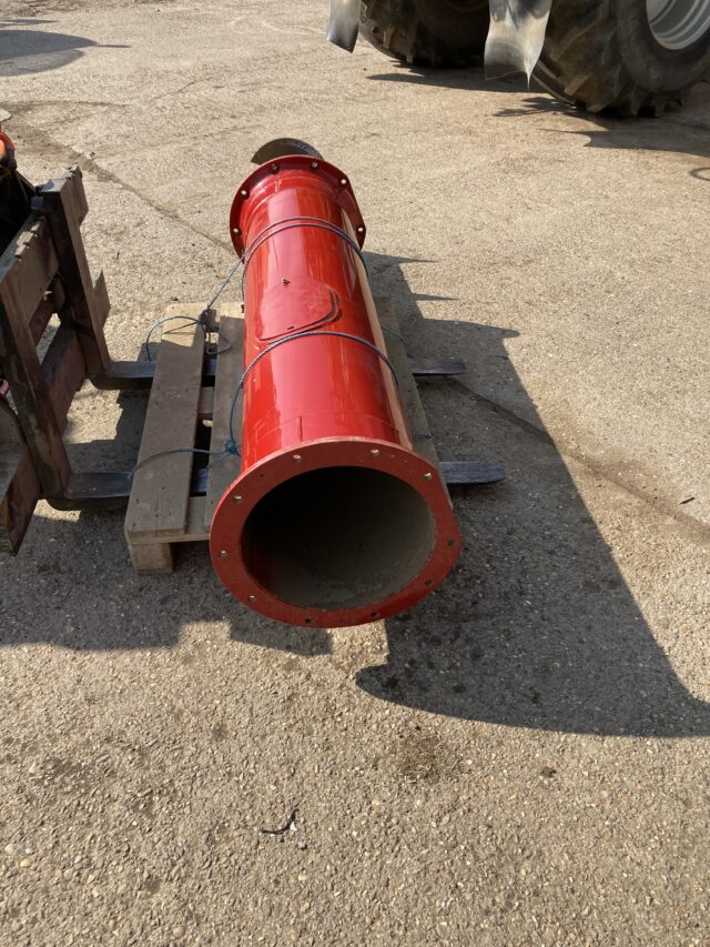 CNH unloading auger extension