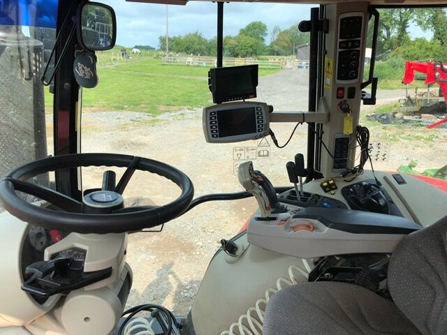 TE002195 2016 MF7726 EFDV TRACTOR