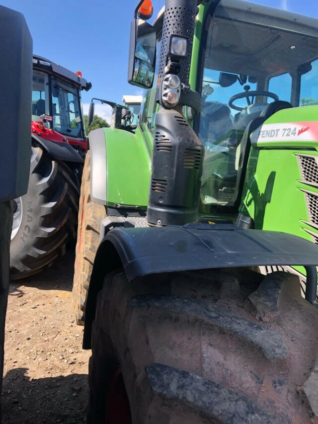 TJ000348 2020 FENDT 724 VARIO S4 4WD TRACTOR