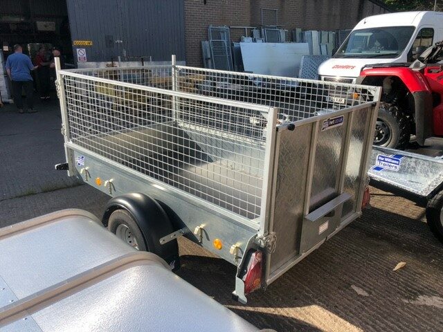 GM036845 IFOR WILLIAMS P7E TRAILER