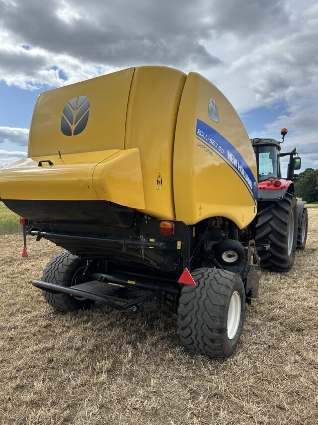 New Holland RB150 Round Baler 2015