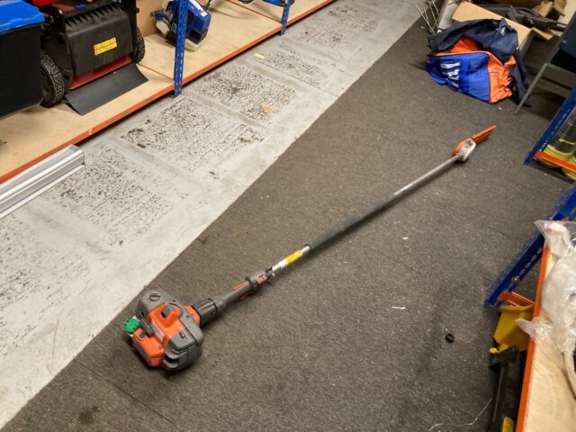 HUSQVARNA 327P4 POLE SAW