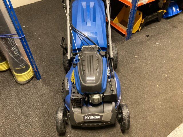 HYUNDAI 510SPE LAWN MOWER