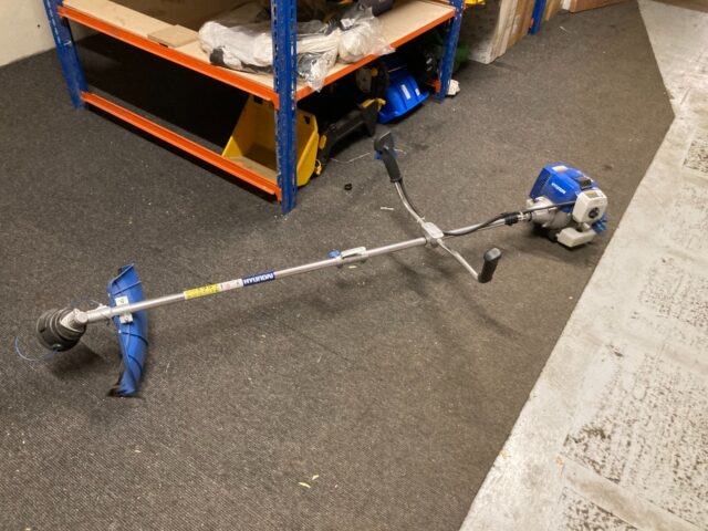 HYUNDAI 52CC STRIMMER