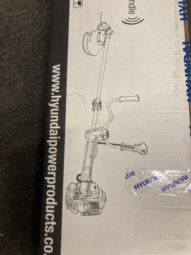 HYUNDAI 50.8CC BRUSHCUTTER
