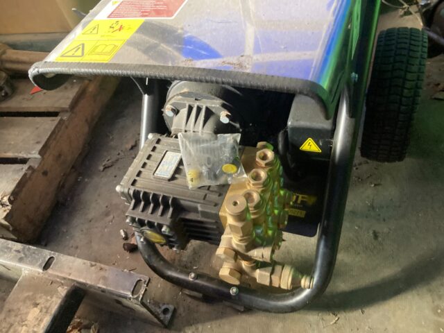 V-TUF RAPID PRESSURE WASHER
