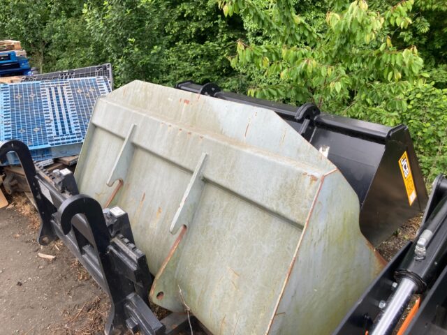 WEIDEMANN 1900MM BUCKET