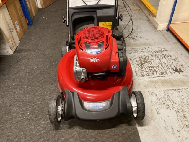 TORO 675 SERIES LAWN MOWER