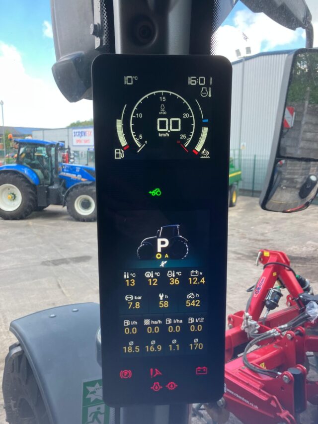 Valtra Q305